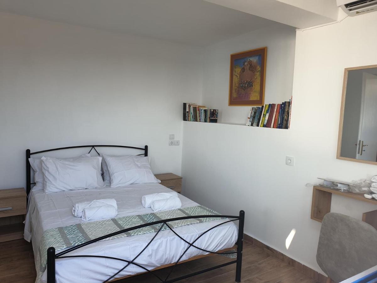 Sea View Holiday House อาร์เคนเจลอส ภายนอก รูปภาพ